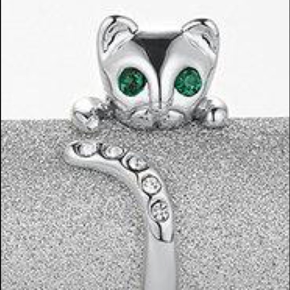 Cat ring